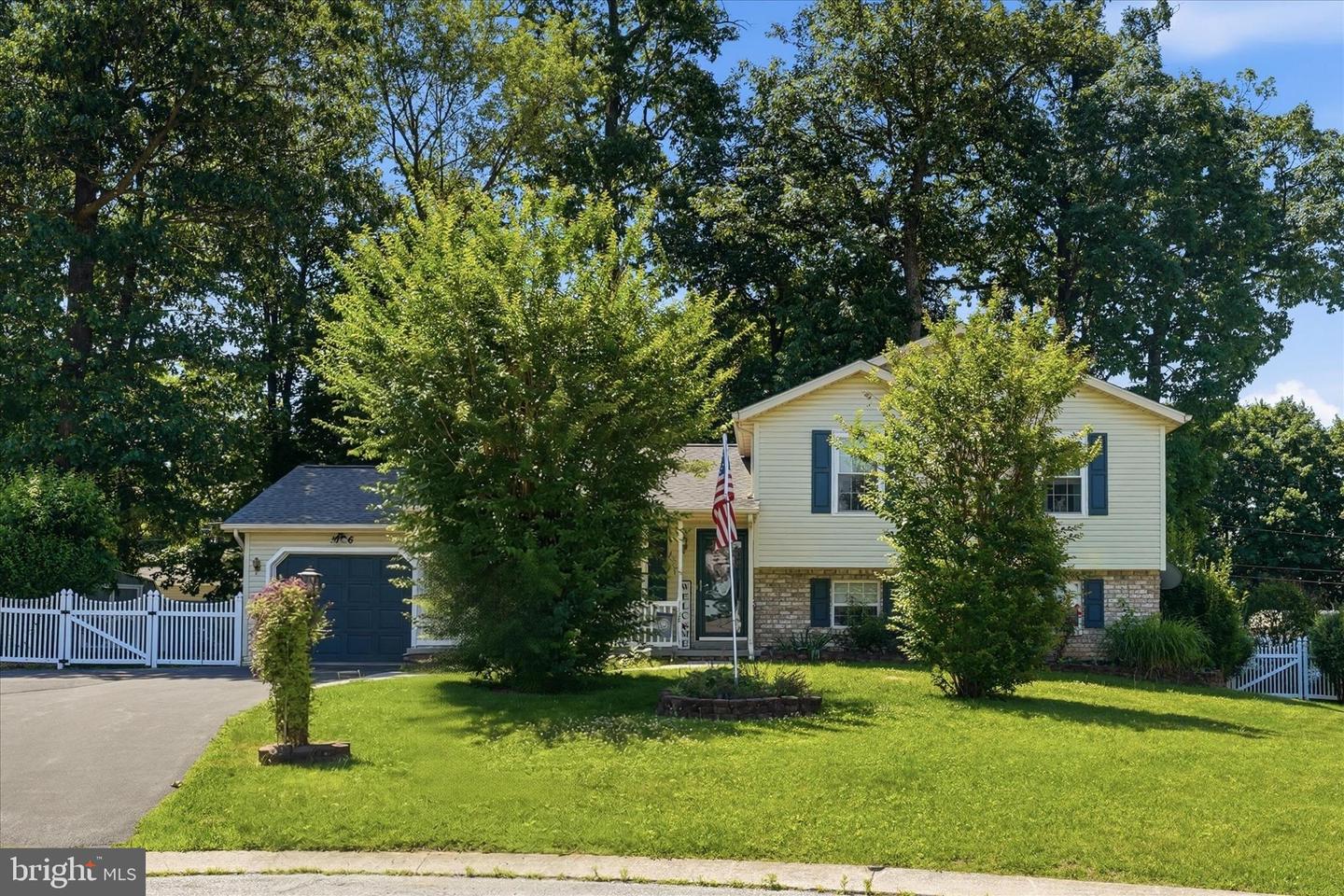 1126 Cobblestone Court