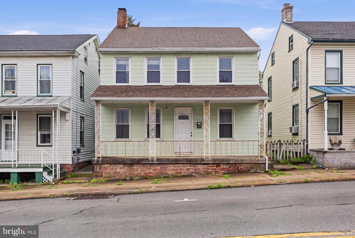 22 S Main Street, Dover