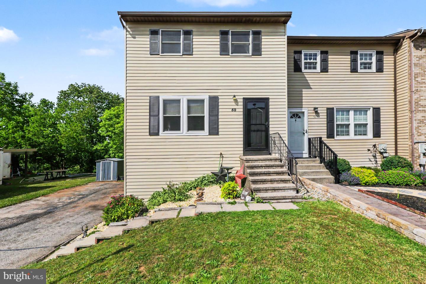 52 N Conley Lane