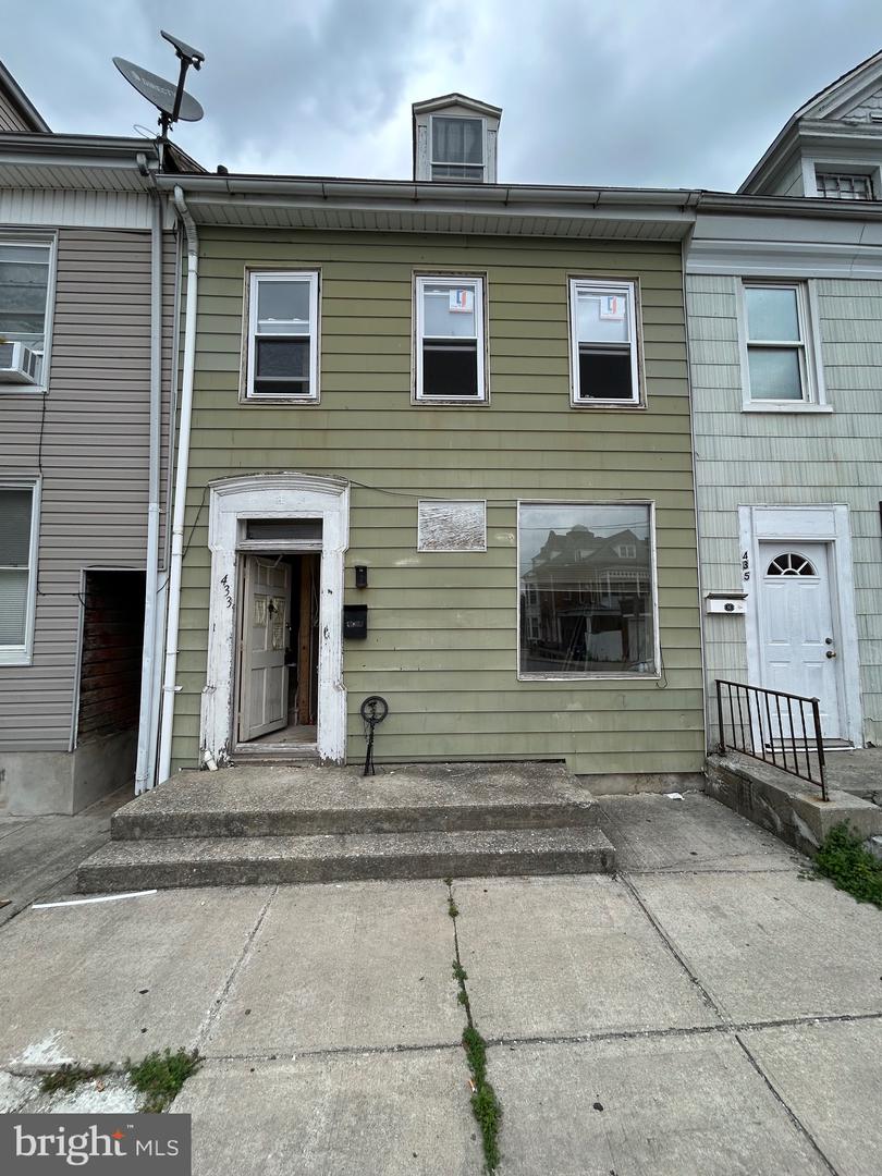 433 Lindberg Avenue