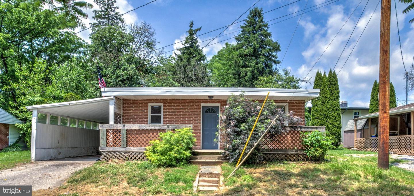 2218 Harlacker Lane