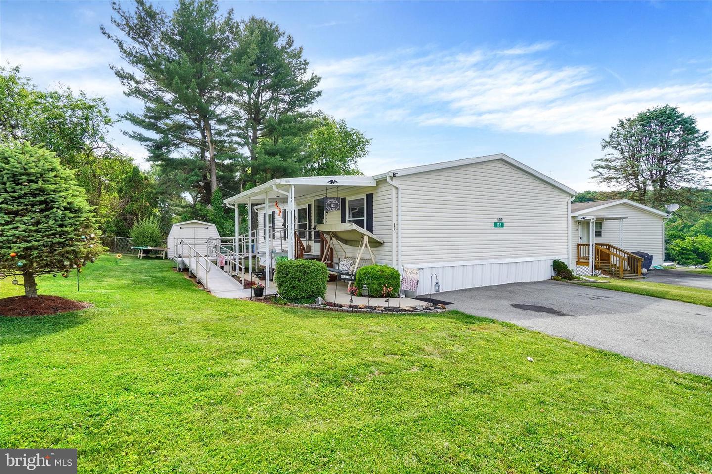 123 White Tail Lane