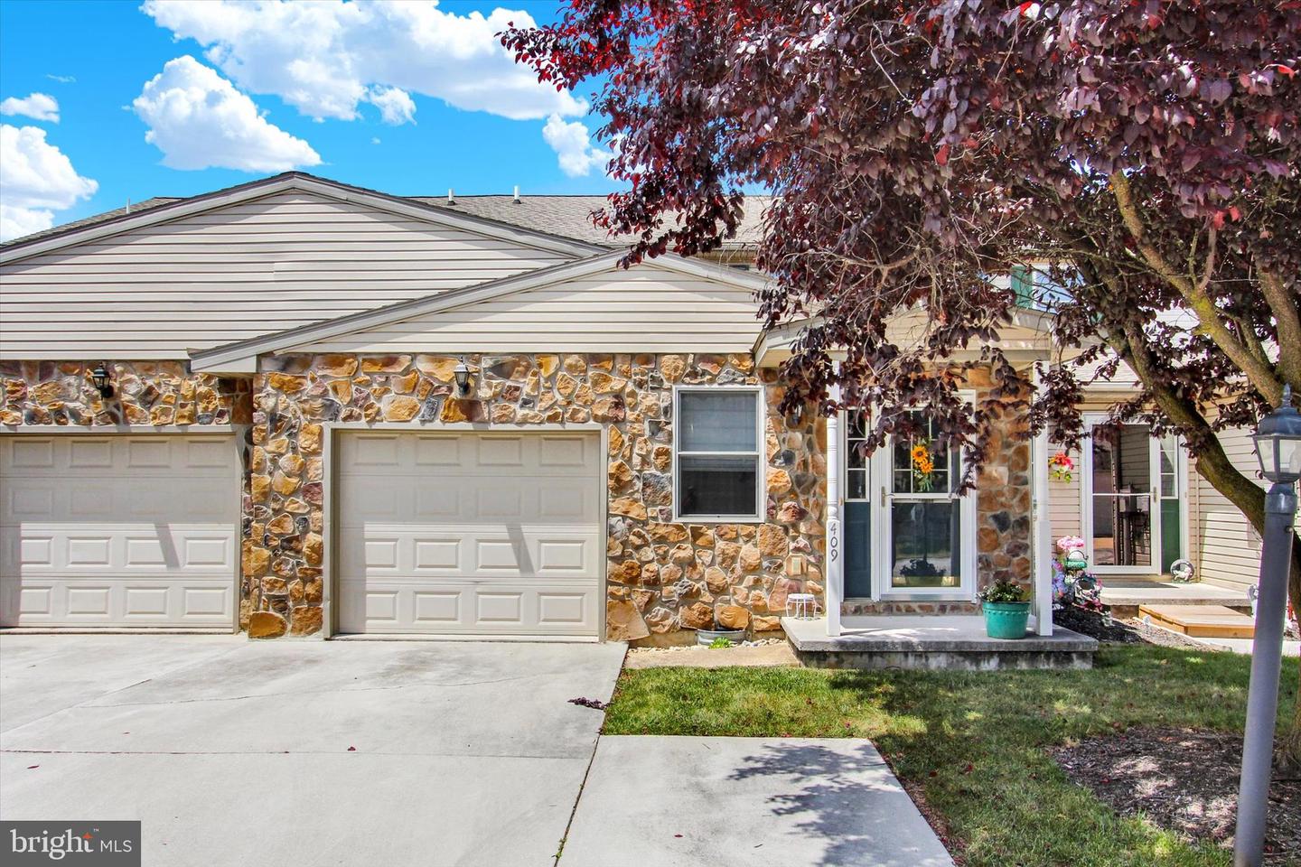 409 Springbrook Court