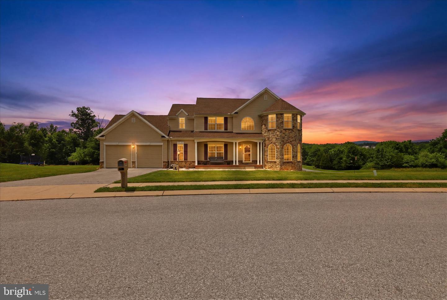 1730 Candle Lane