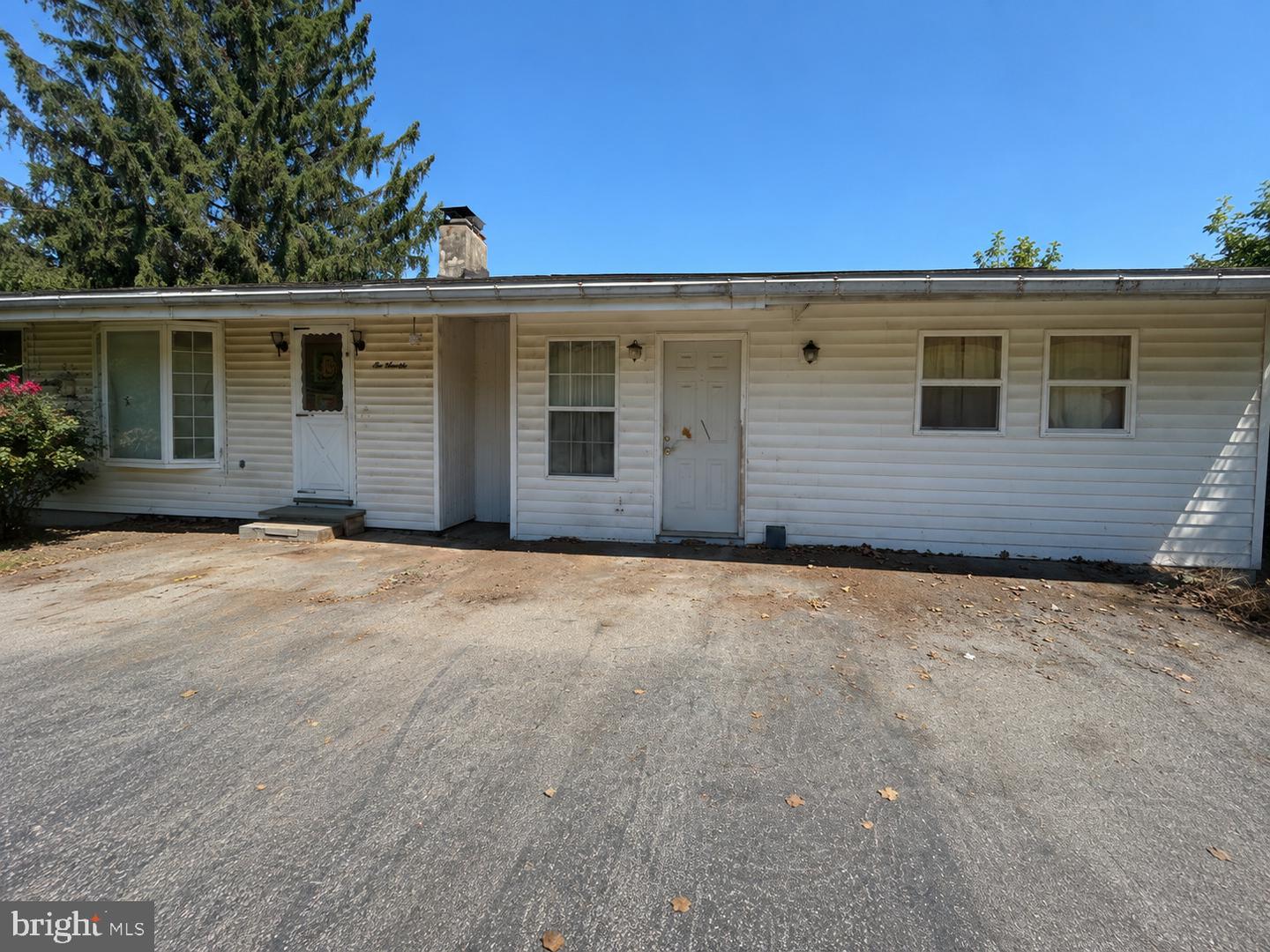 170 Evergreen Lane