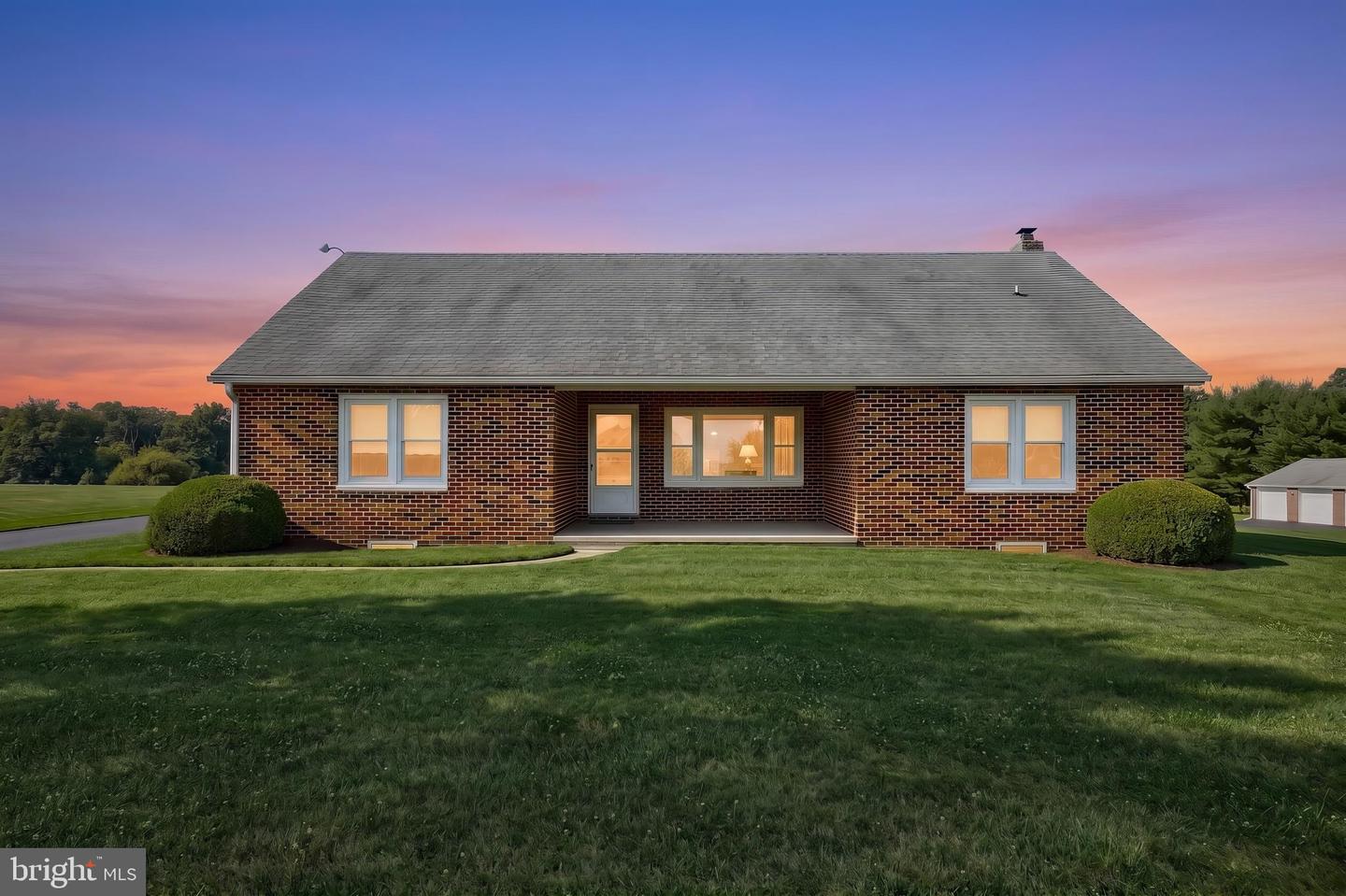 2056 Bridgeview Road