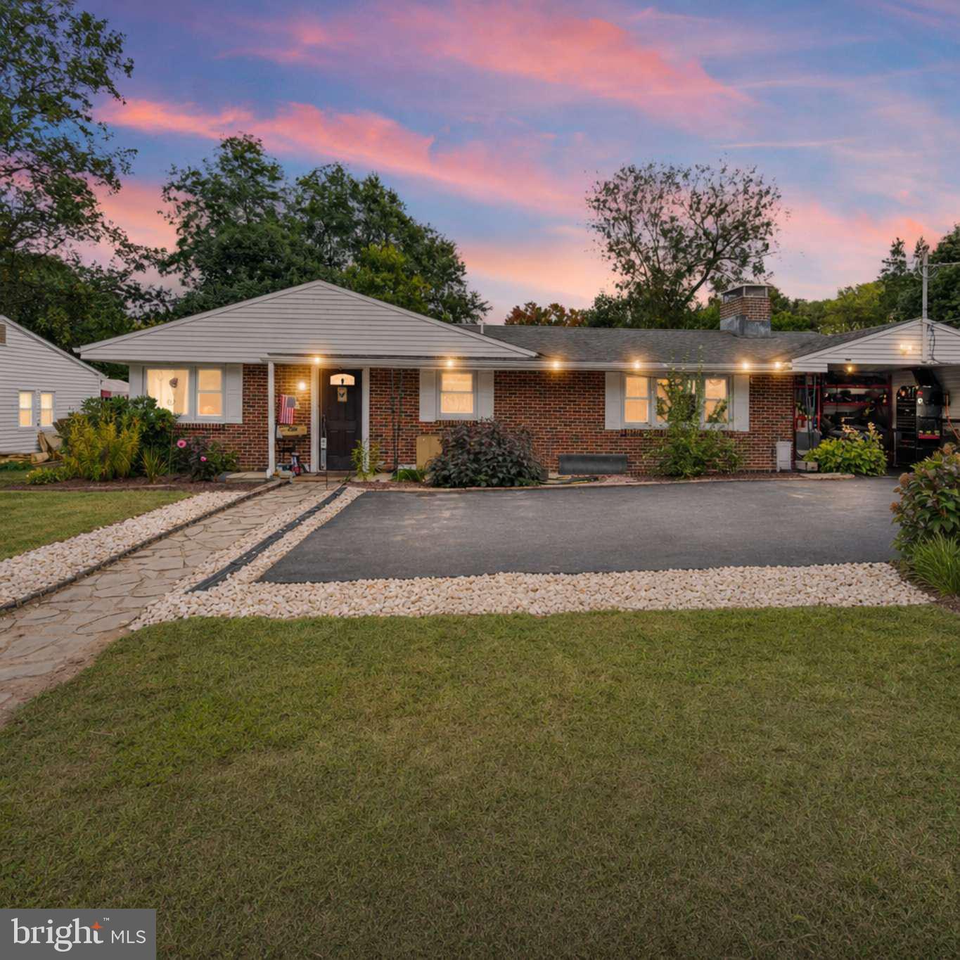 205 Oak Knoll Road