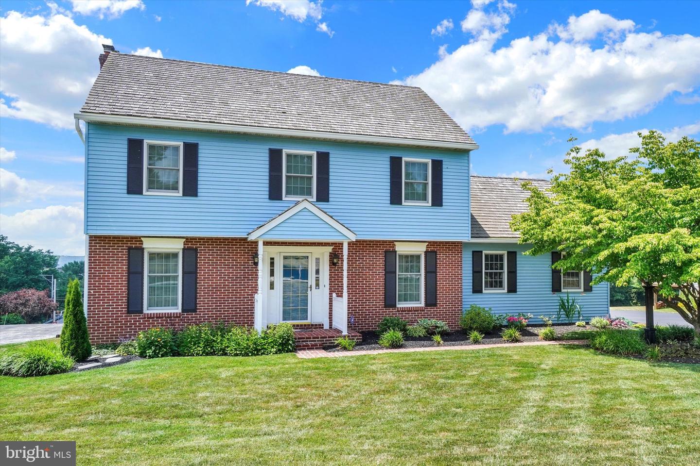 3 Country Manor Lane