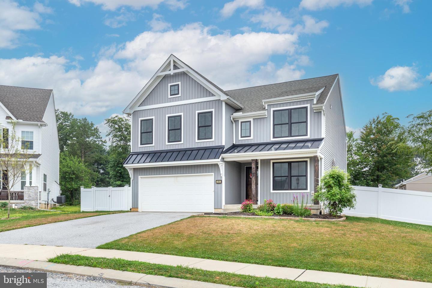 15 Cloverfield Street