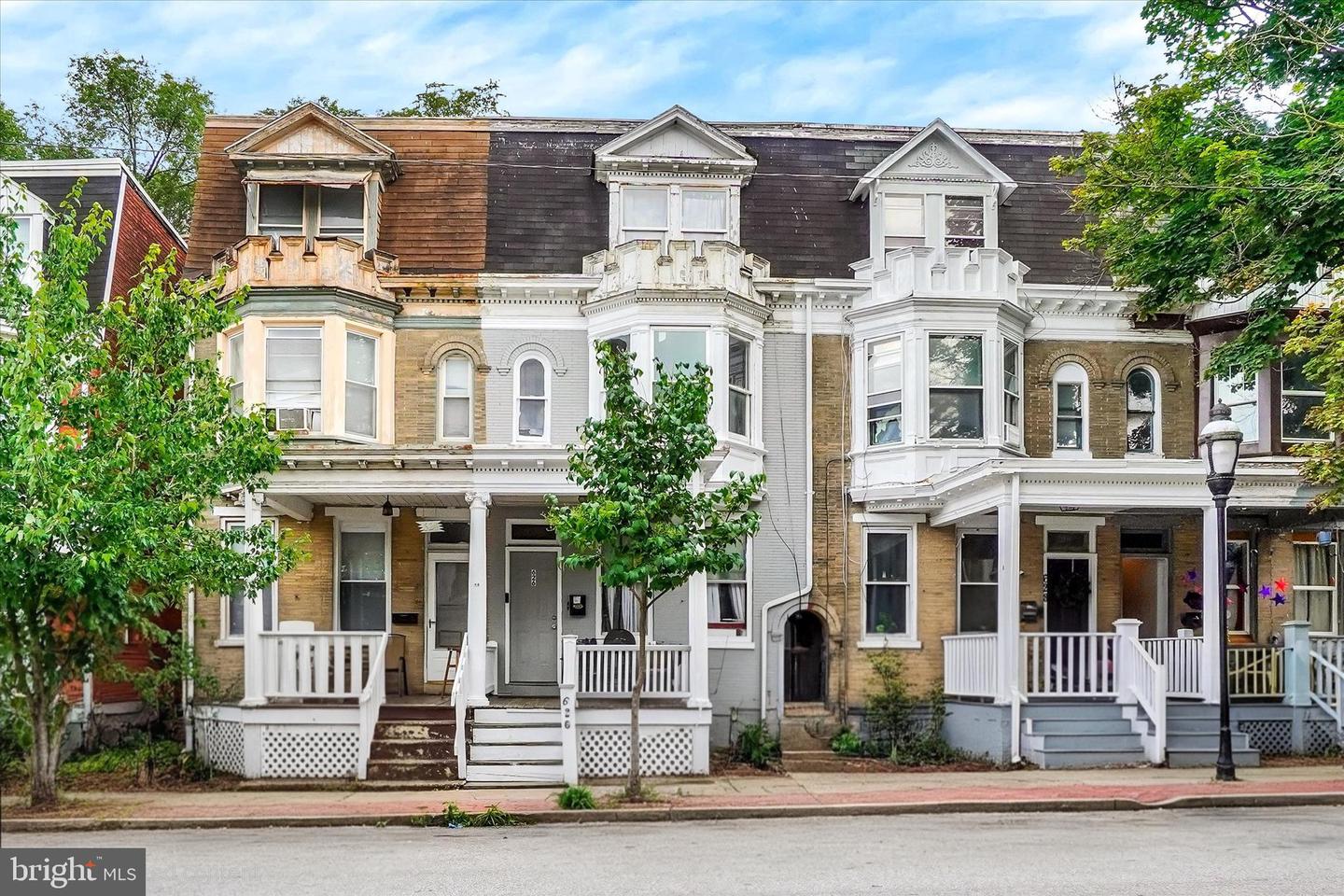626 W Princess Street