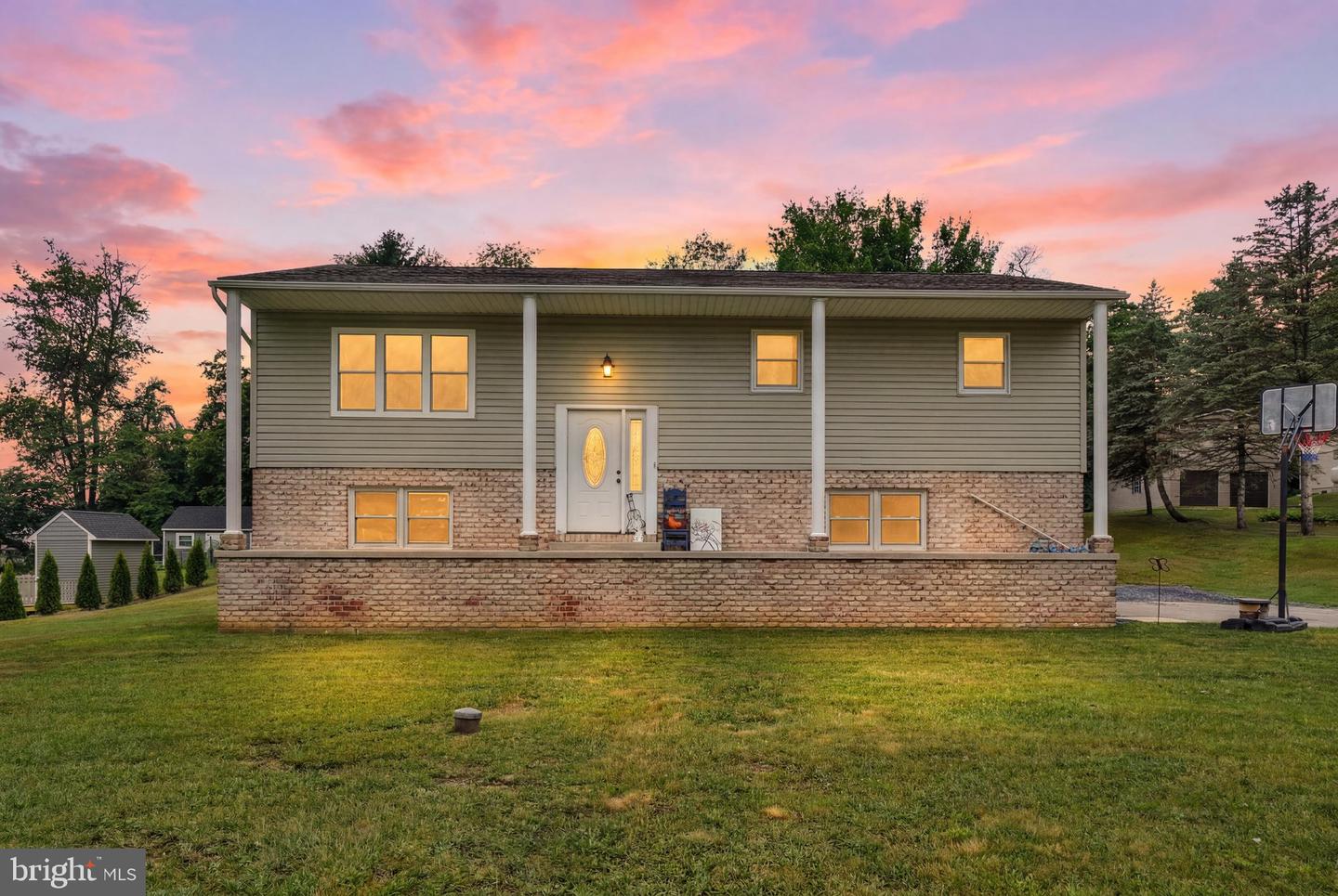 836 Elham Drive