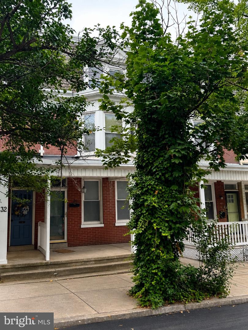 34 N Albemarle Street