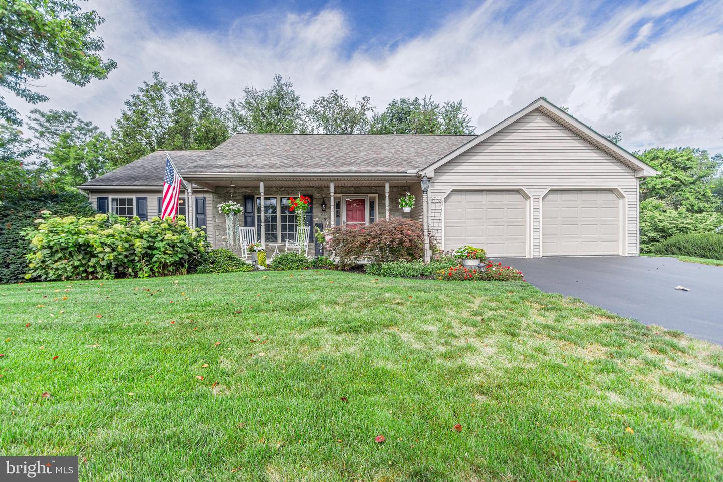 255 Hedgewick Lane
