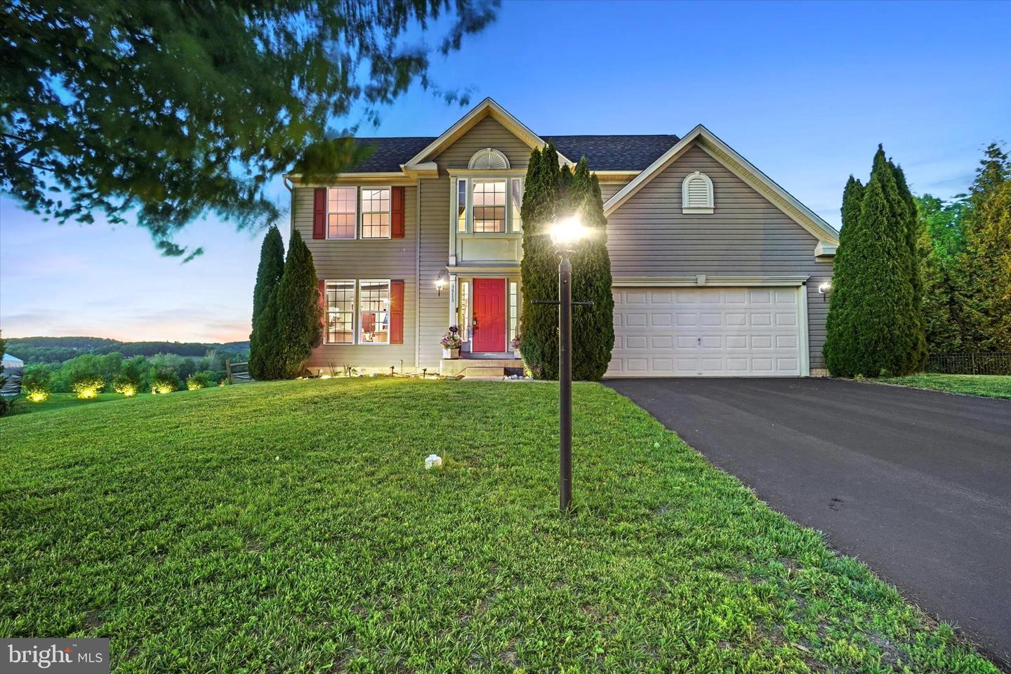 3513 Hardwood Terrace