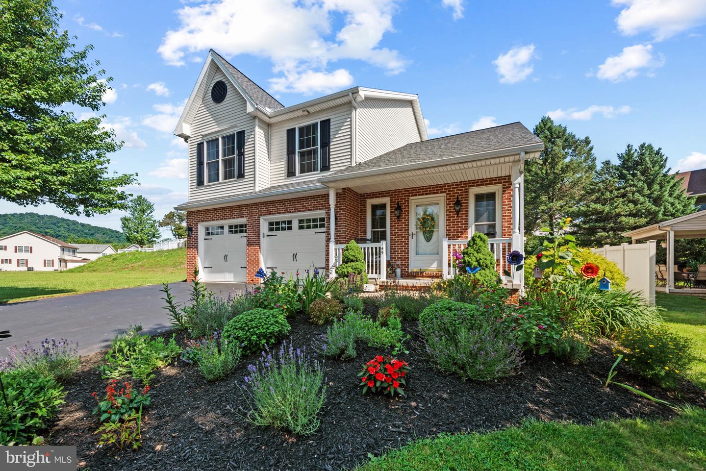 145 Lakeside Drive, Lewisberry