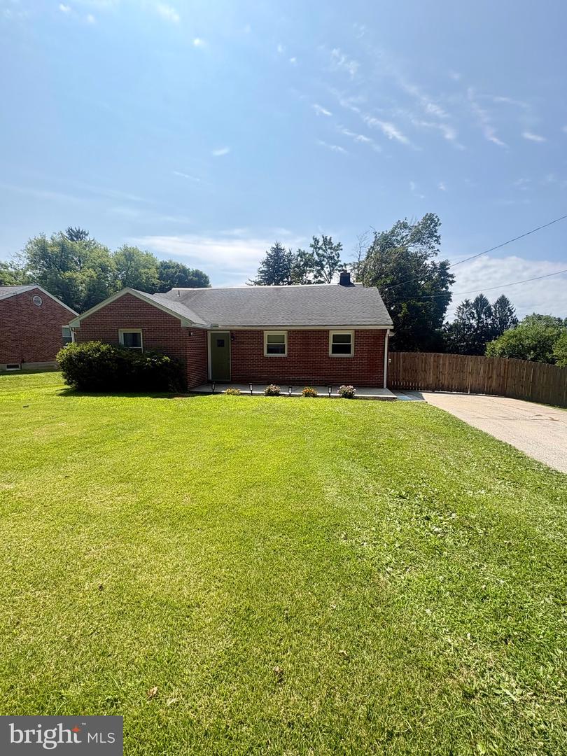 2166 Ridgewood Road