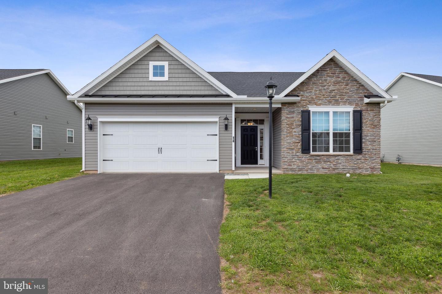 299 Edie Circle #114