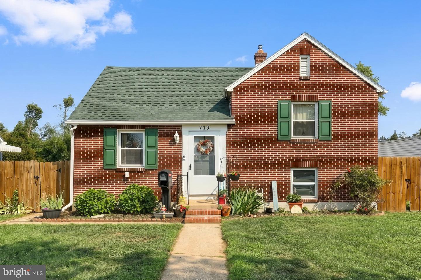 719 Village Road