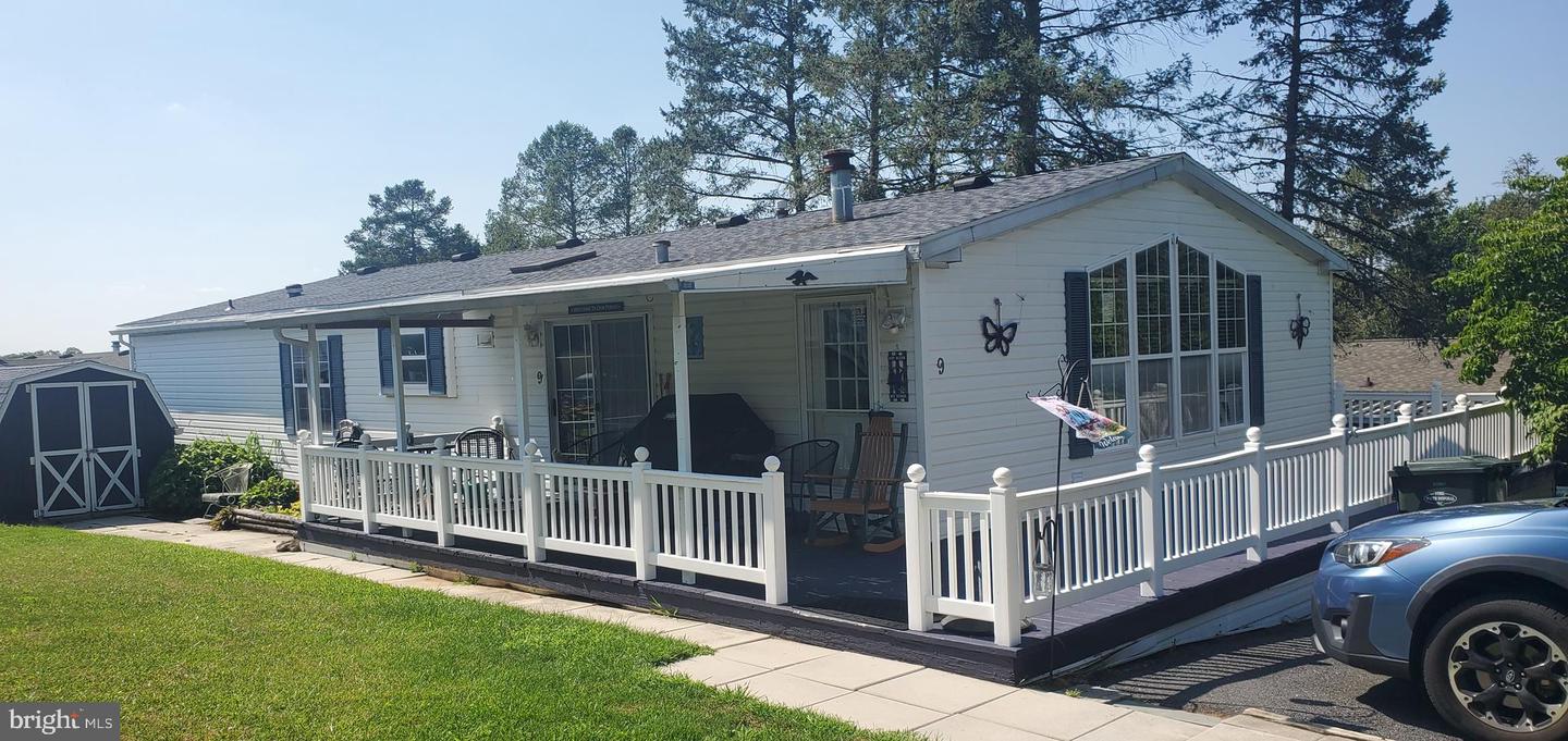 9 Audubon Park