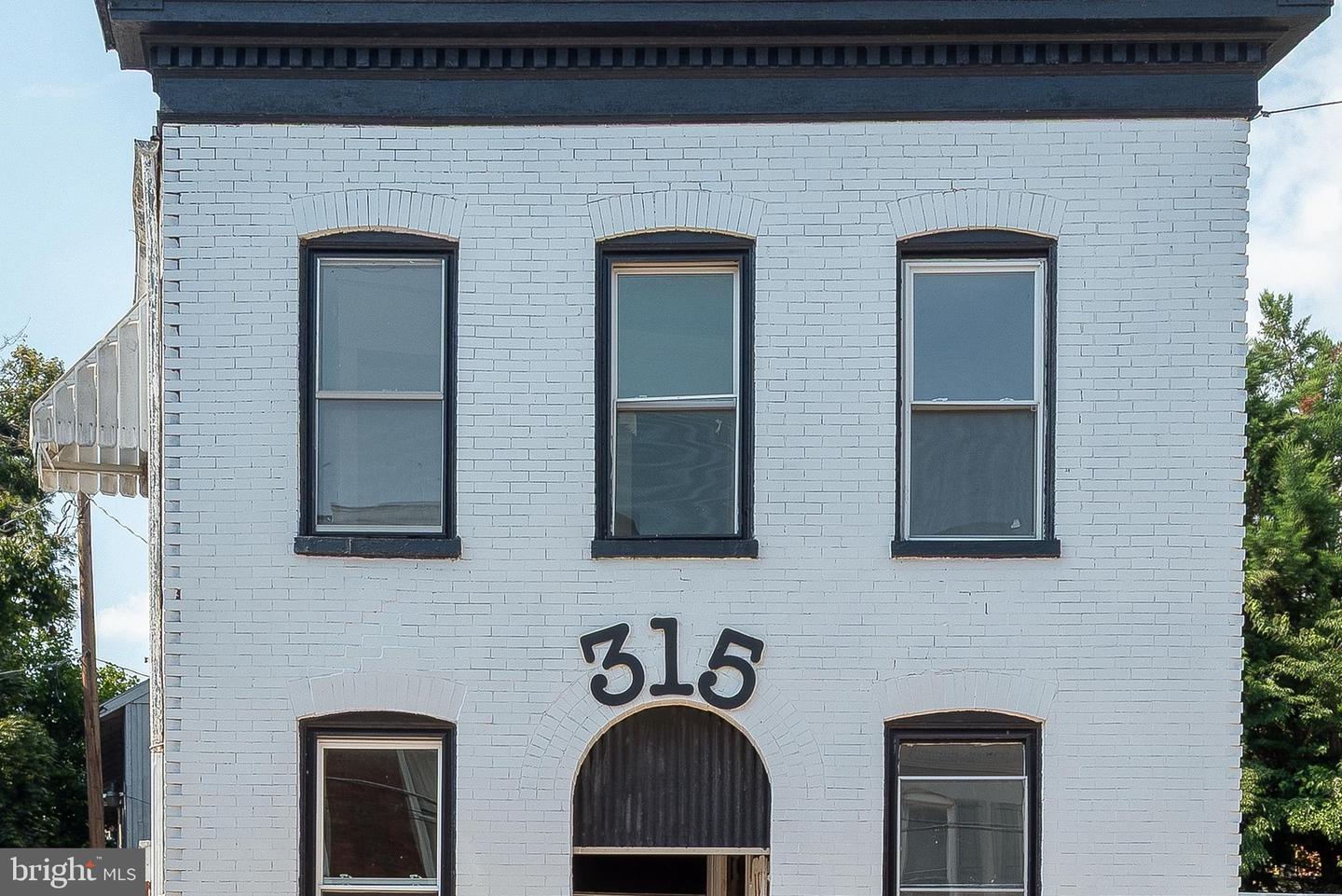 315 W North Street