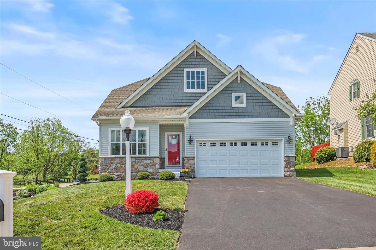 5 Surrey Lane