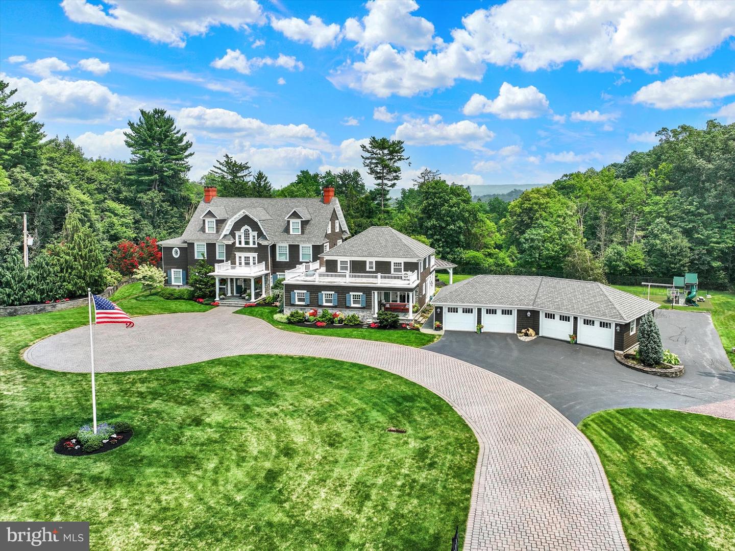 2835 Susquehanna Trl