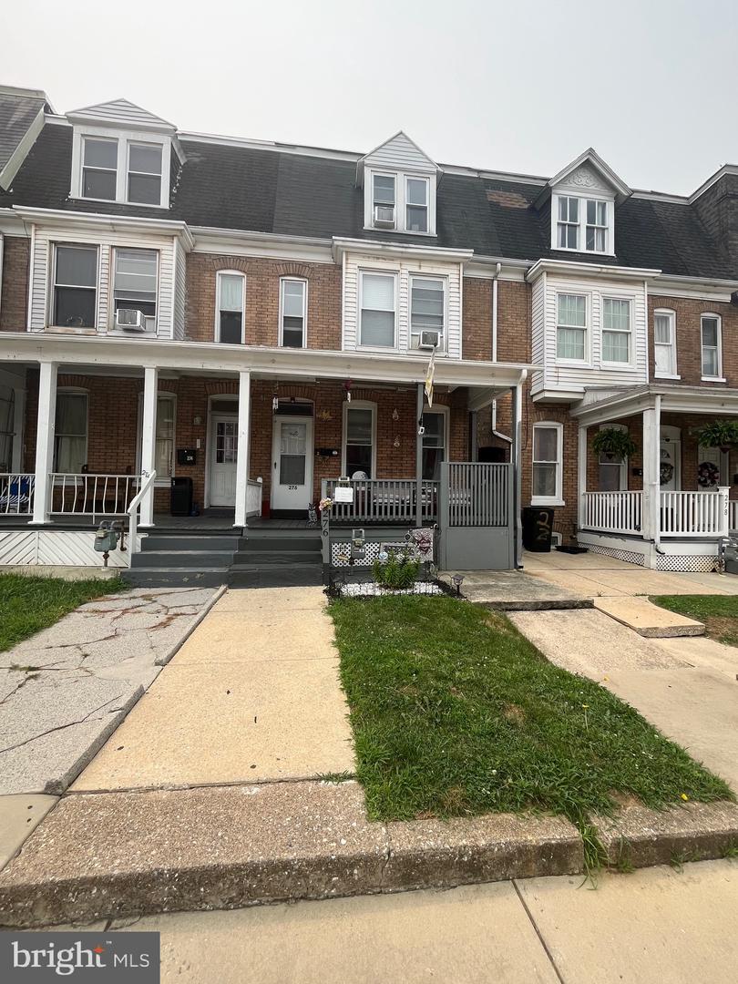 276 W Cottage Place