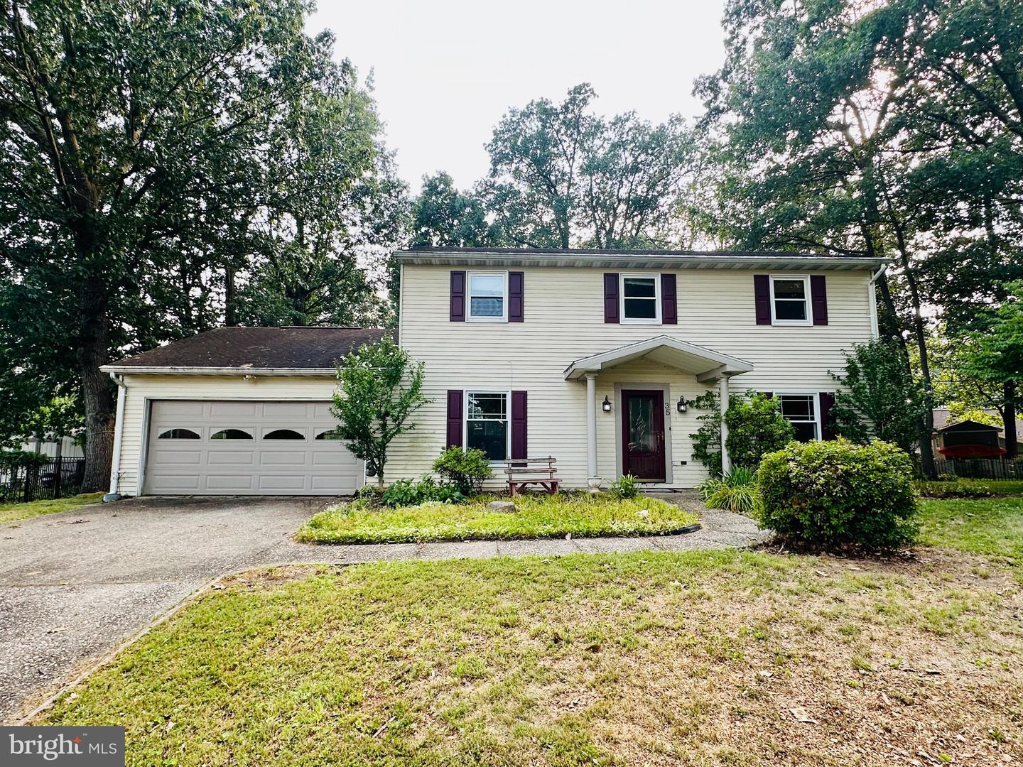 35 Johnston Circle