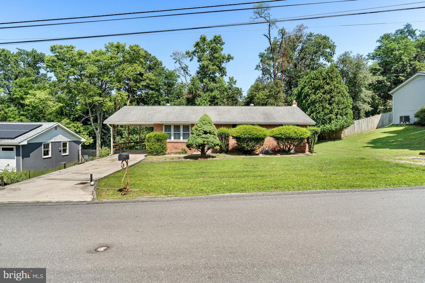 222 Oak Knoll Road