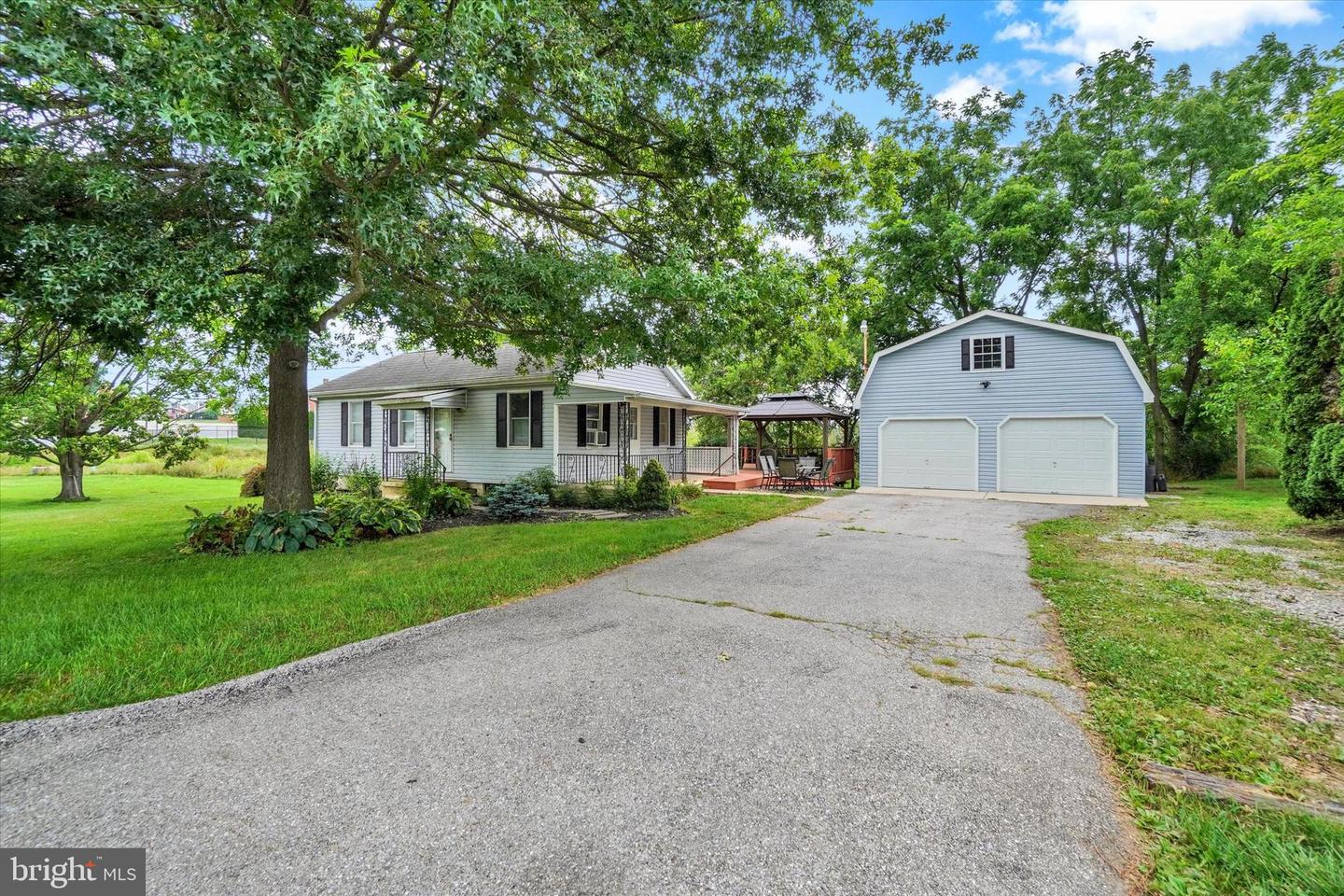 2411 Brooklyn Road