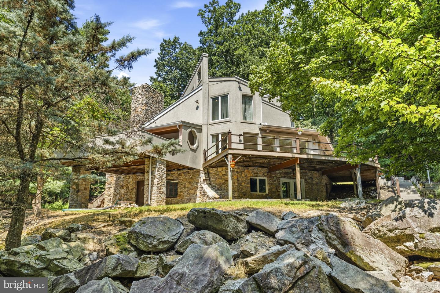 191 High Rock Road N
