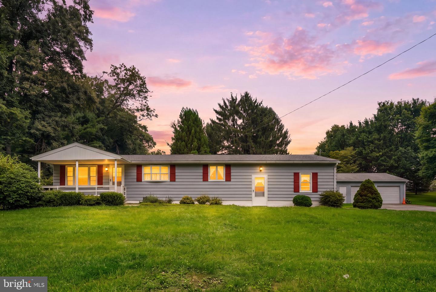 13079 Center Road