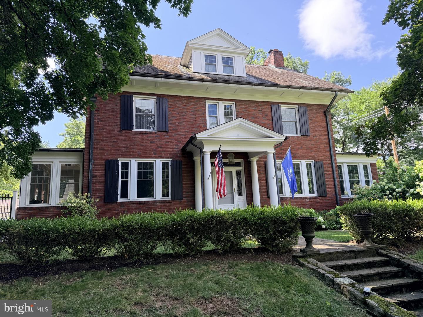 534 Villa Terrace