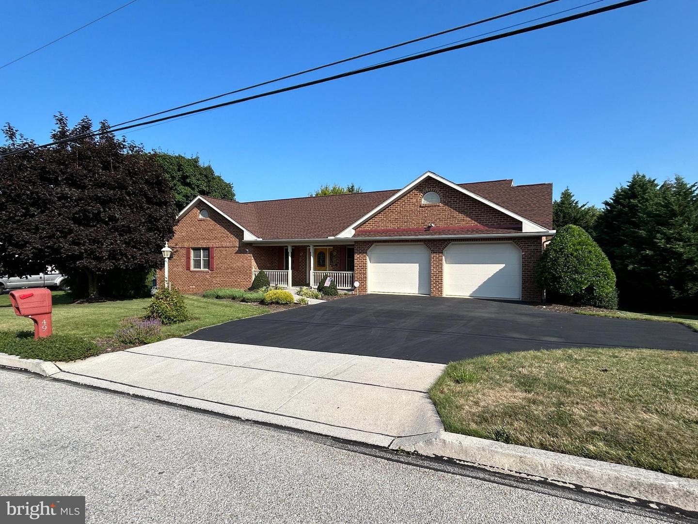 49 Hillside Road