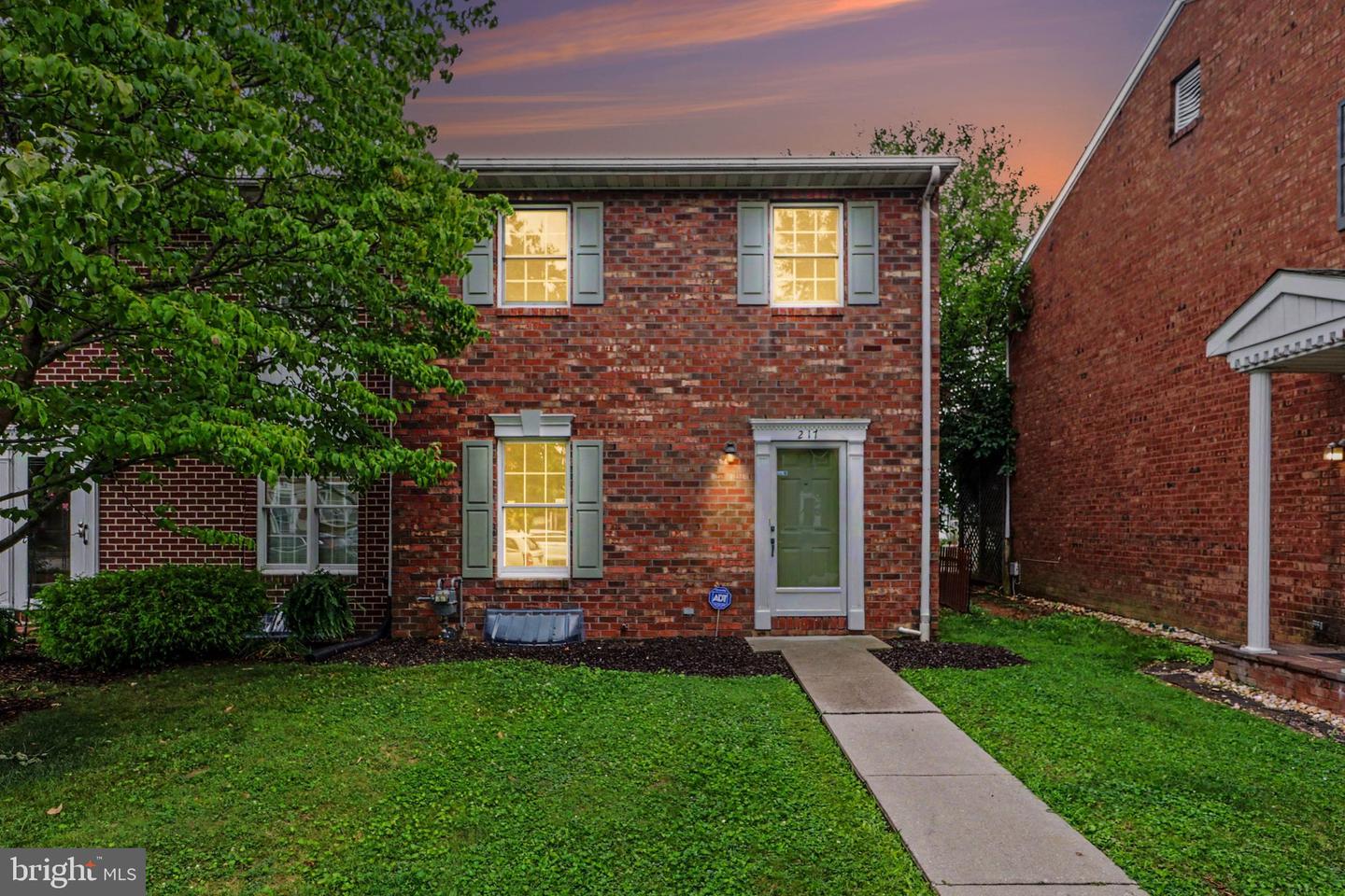 217 Georgetown Circle