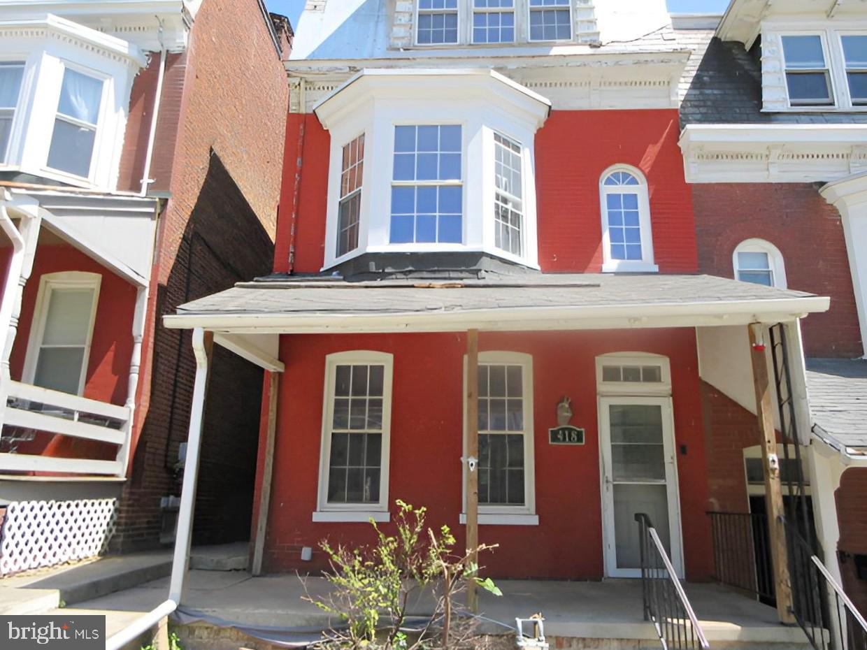 418 Park Street