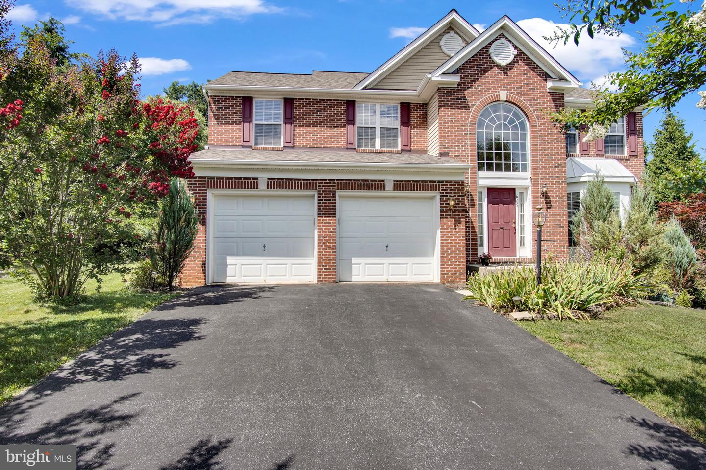 665 Clydesdale Drive
