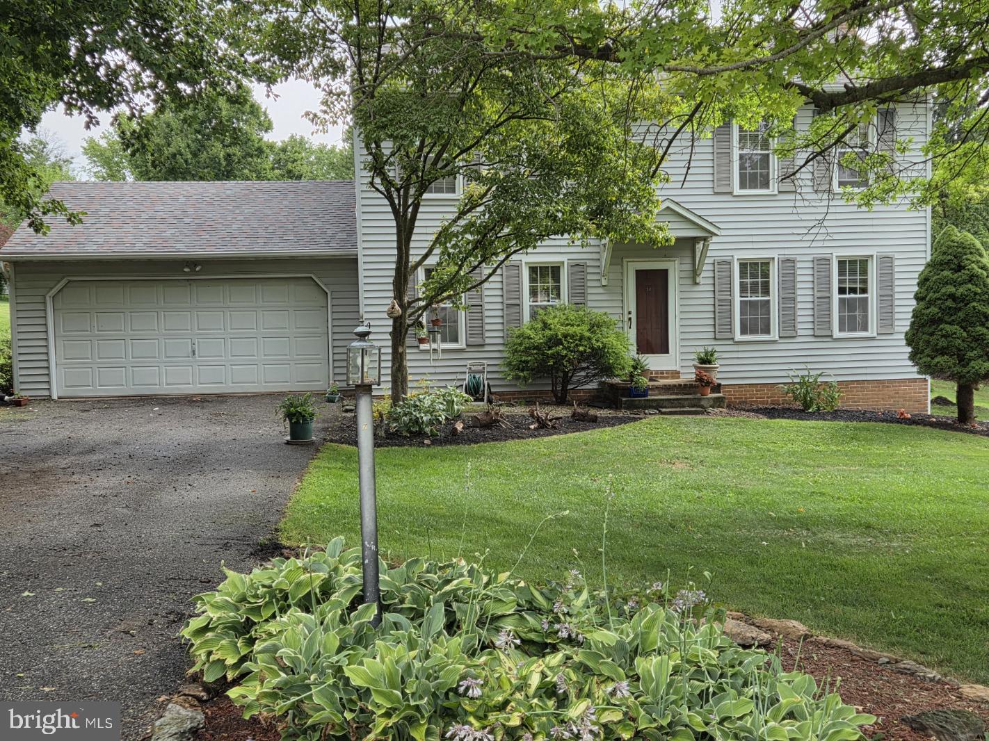 7 Cardinal Drive