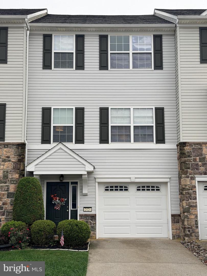 2424 Schultz Way