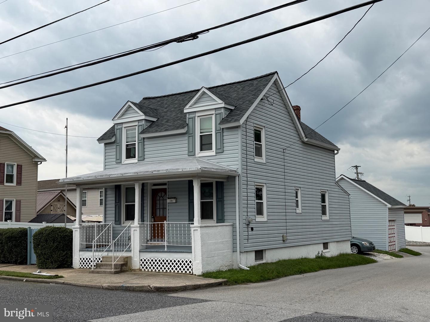 9 Allegheny Avenue