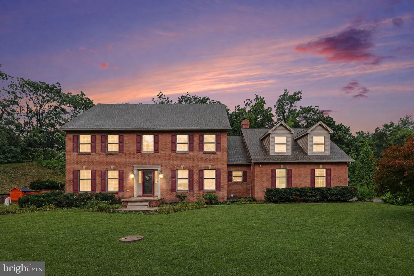 2005 Woodberry Road