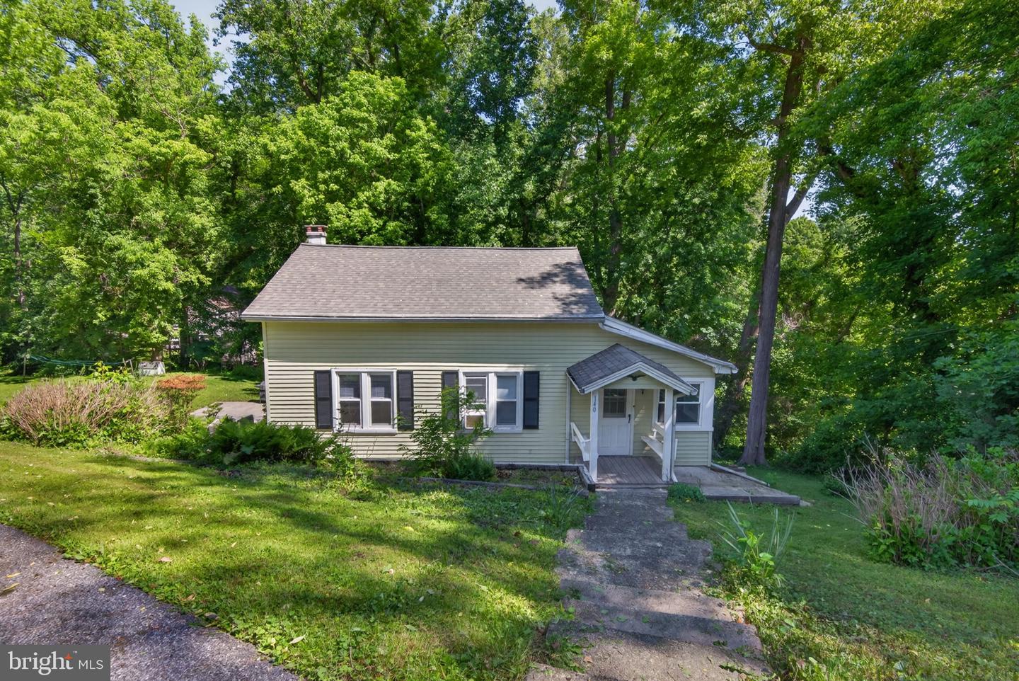 140 Murphys Hollow Lane