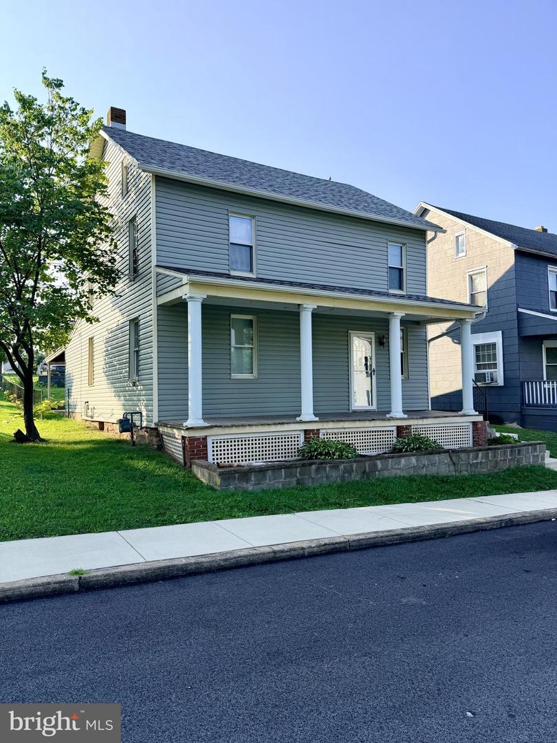 111 S 2nd Street