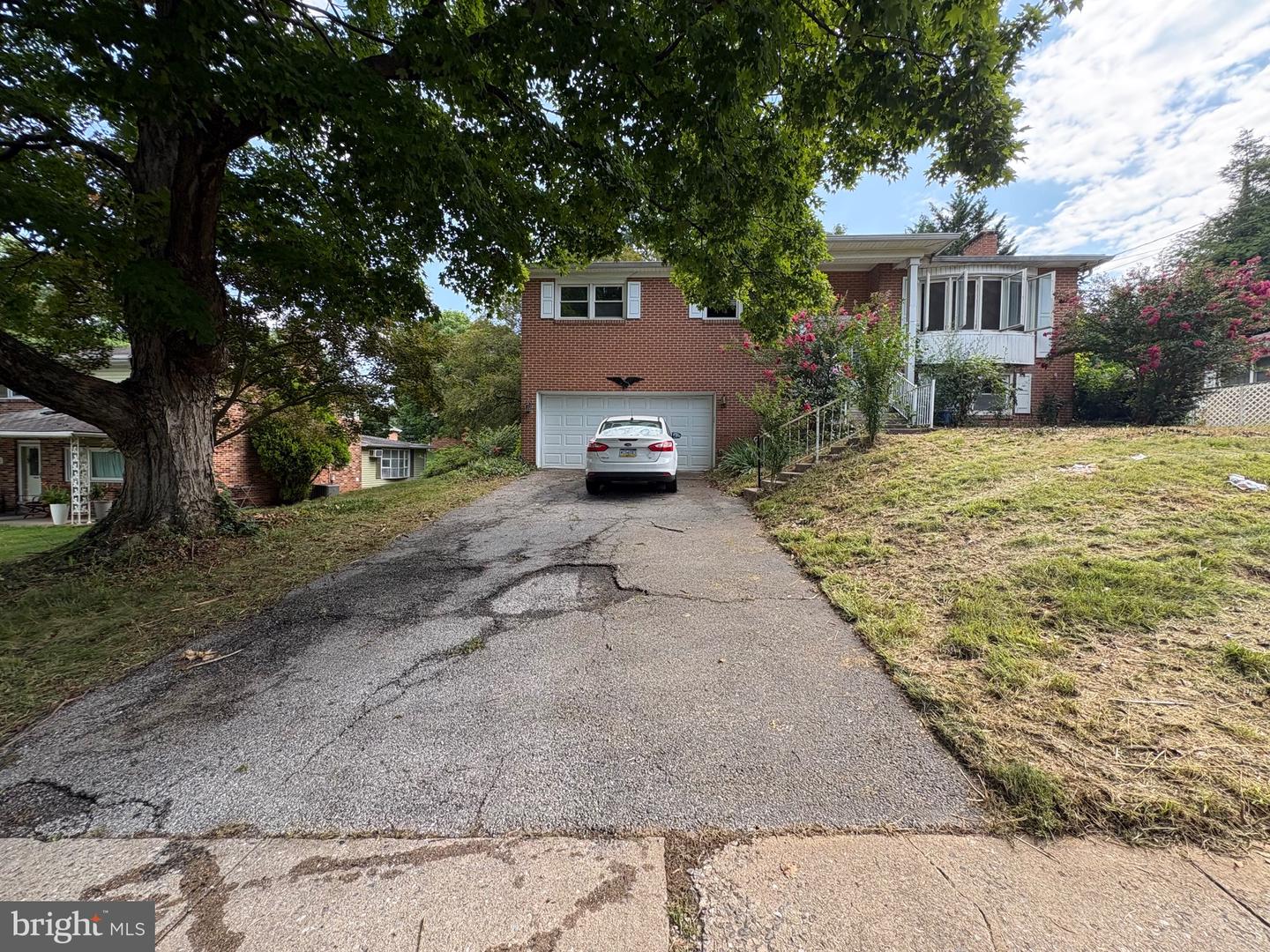 2575 Cambridge Road