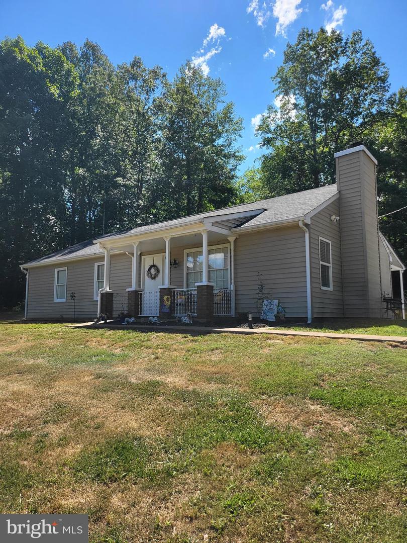 6594 Esmont Road, Keene