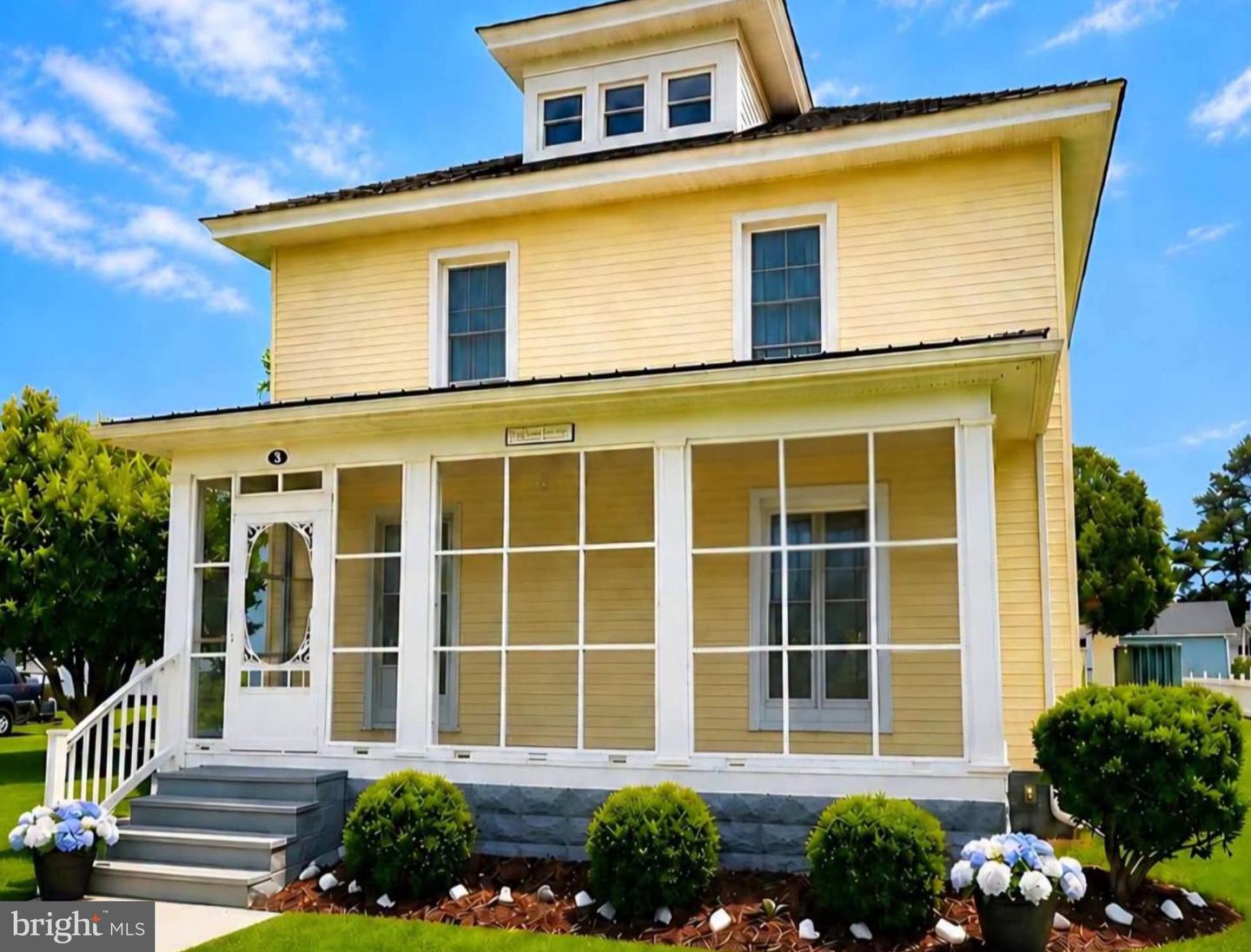 8 South Street, Wachapreague