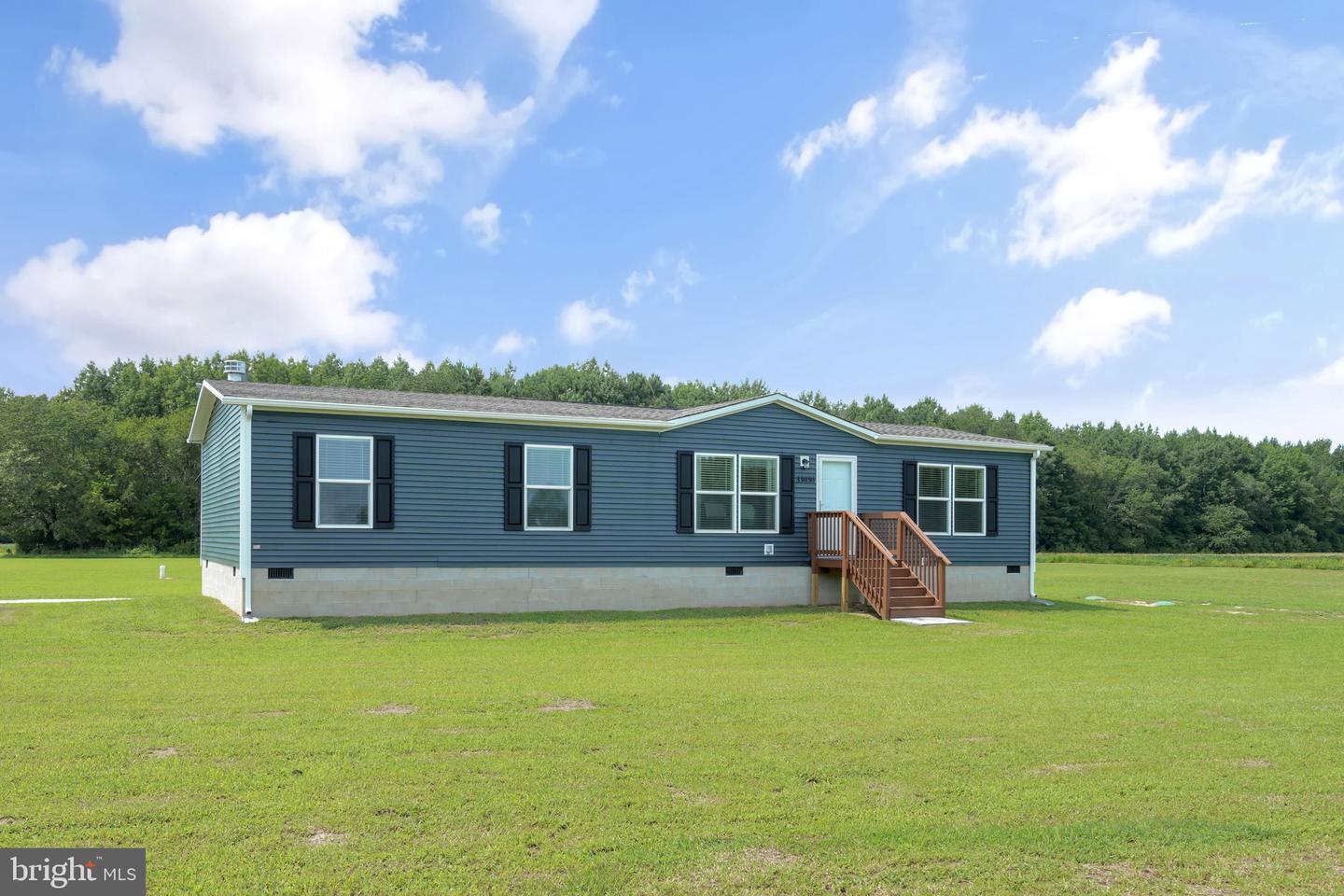 33030 Garrison Lane