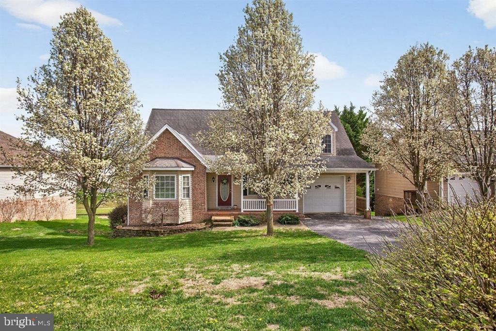 145 Sugar Mill Lane, Weyers Cave