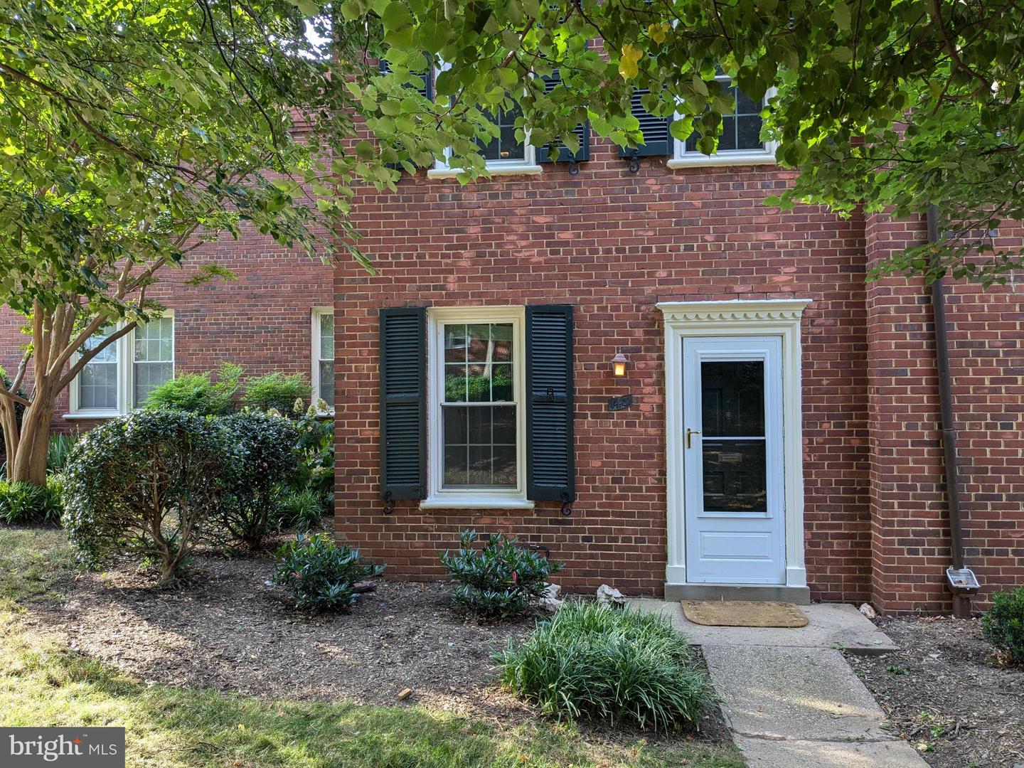 1201 S Barton Street #143, Arlington