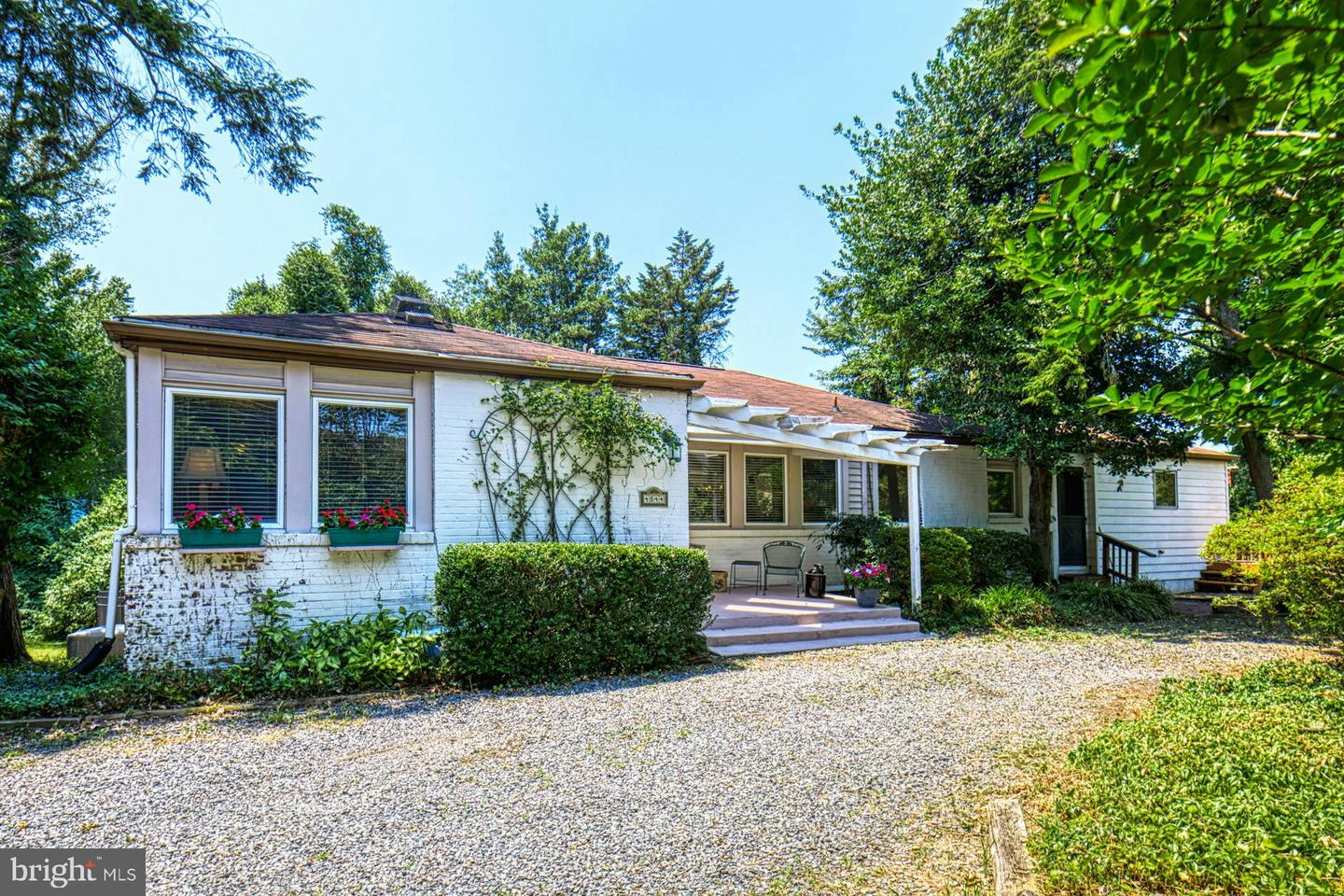 4844 Old Dominion Drive, Arlington